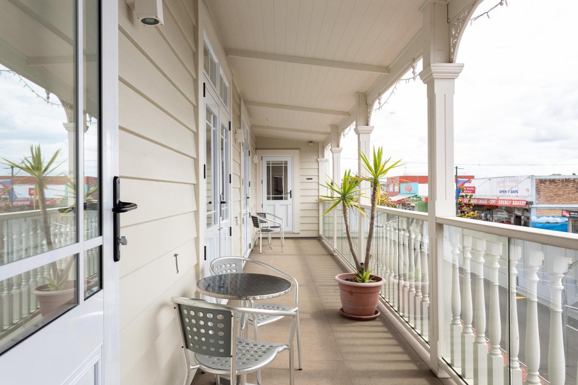 Tuakau Hotel Εξωτερικό φωτογραφία